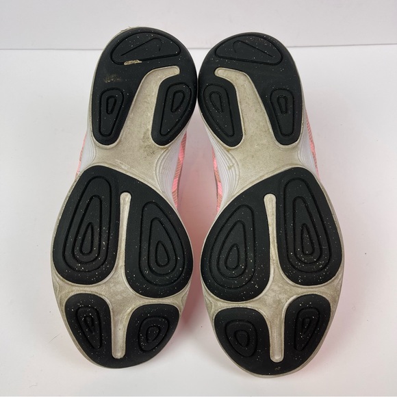 nike girls revolution 4